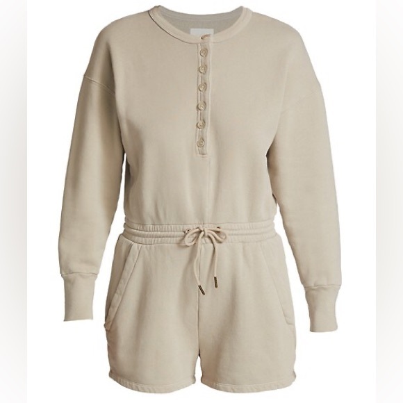 NWOT Citizens of Humanity LouLou Fleece Romper Size Large in Feather Z233-31 - Picture 3 of 3